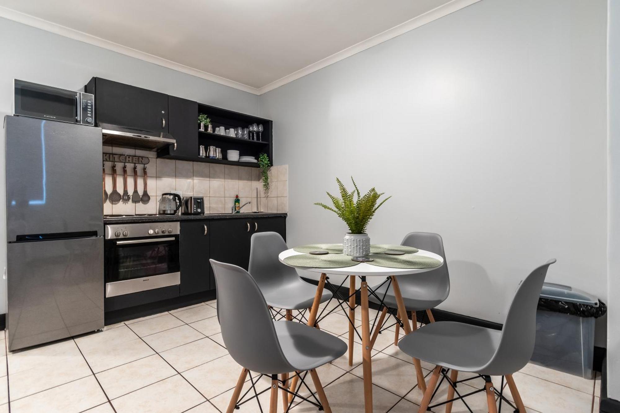 דירות קייפטאון The Square 135- Studio With Free Parking, Pool & Gym Access מראה חיצוני תמונה