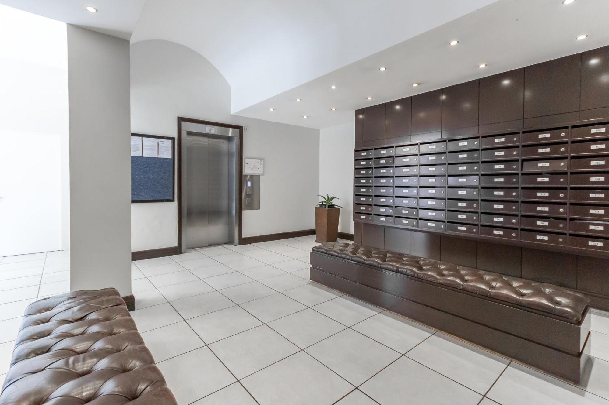 דירות קייפטאון The Square 135- Studio With Free Parking, Pool & Gym Access מראה חיצוני תמונה