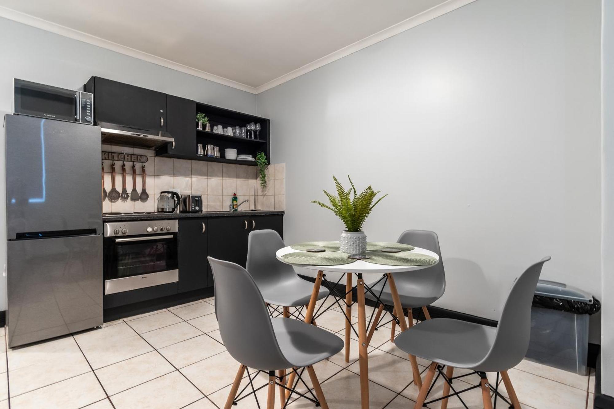 דירות קייפטאון The Square 135- Studio With Free Parking, Pool & Gym Access מראה חיצוני תמונה