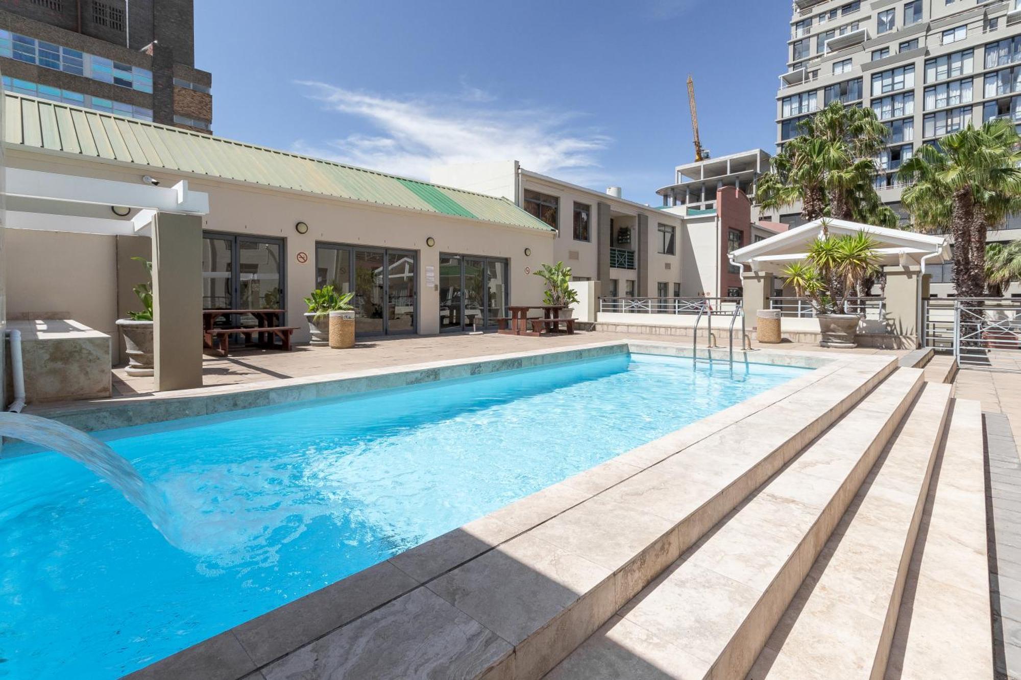 דירות קייפטאון The Square 135- Studio With Free Parking, Pool & Gym Access מראה חיצוני תמונה