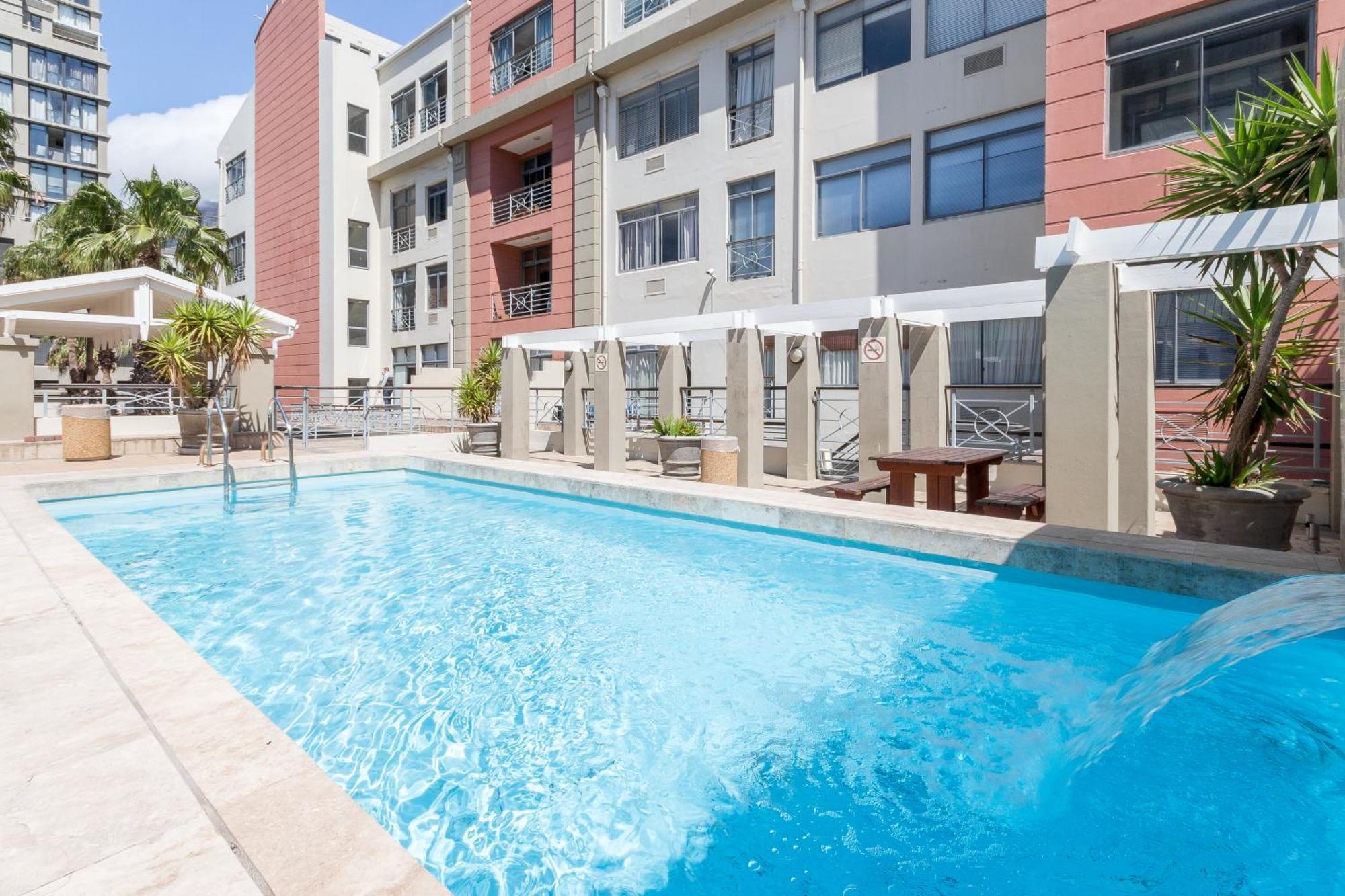 דירות קייפטאון The Square 135- Studio With Free Parking, Pool & Gym Access מראה חיצוני תמונה